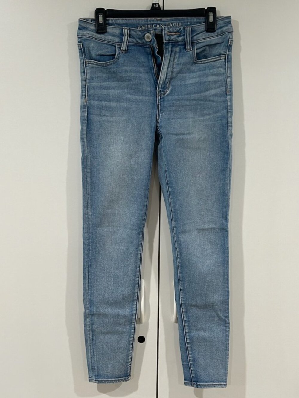 American Eagle Hi-Rise Skinny Jegging